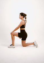 Cargar imagen en el visor de la galería, Black Infinity Shorts