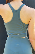 Cargar imagen en el visor de la galería, Accelerate Sport Bra