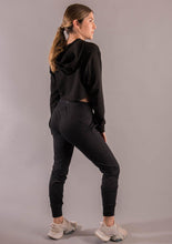 Cargar imagen en el visor de la galería, Soft Jogger Pants - Kila Activewear
