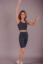 Cargar imagen en el visor de la galería, Biker Energy Shorts
