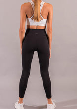 Cargar imagen en el visor de la galería, Smooth Seamless Leggings - Kila Activewear
