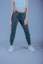 Cargar imagen en el visor de la galería, Soft Jogger Pants
